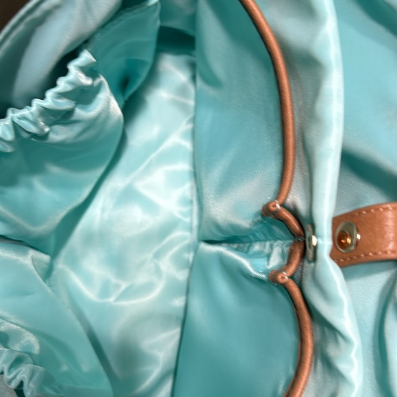 White Elm Almond Gemini Mini - Picture 7 of 14